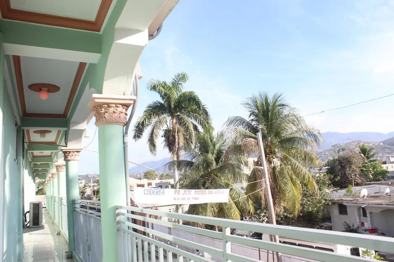 ***  Cristal Hotel Saint-Marc Haiti